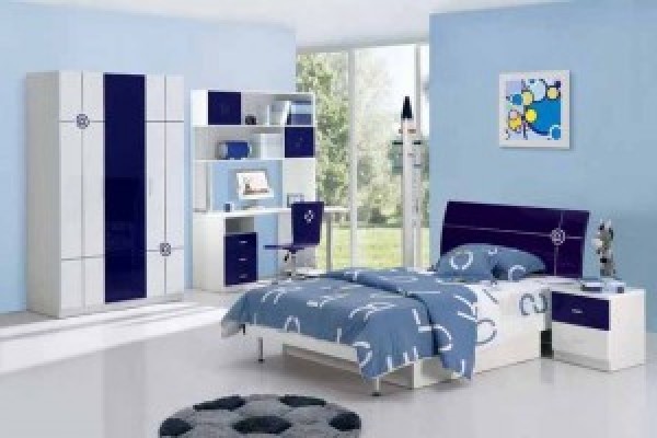 http://www.amazinginteriordesignideas.com/wp-content/uploads/2011/06/Blue-Bedroom-Design-e1307551606226.jpg
